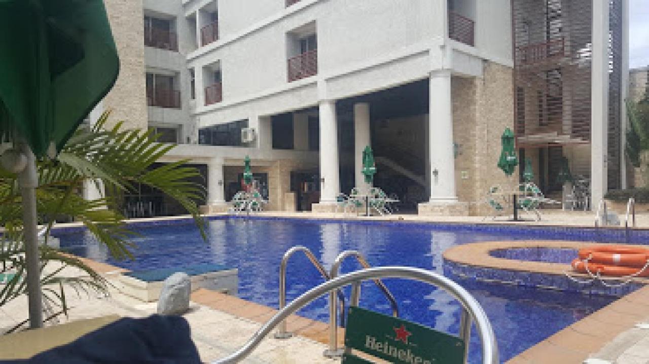 Room In Lodge - Full Moon Hotel Owerri Εξωτερικό φωτογραφία